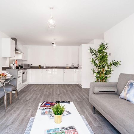 Luxury Apartment - Twin Beds - Selly Oak - Off-Street Parking - Free Netflix & Wifi - Top Rated 9Cc 버밍엄 외부 사진